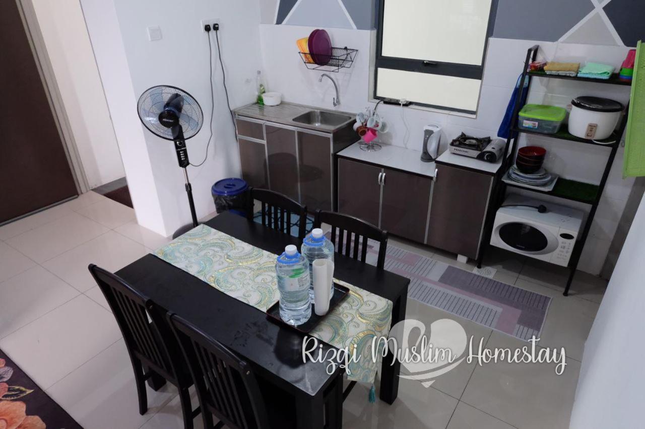 איפוה Rizqi Muslim Homestay Meru Casa Kayangan מראה חיצוני תמונה